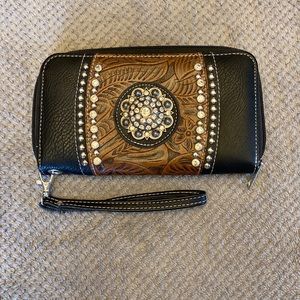 Wrist wallet